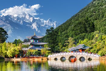 Jade Dragon Snow Mountain und den Black Dragon Pool