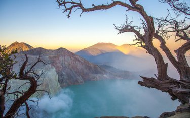 Rundreise mit Reisen Exklusiv durch: Bali & Java: Vom blauen Vulkanfeuer zum Glamping Adventure