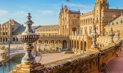 Blick auf den Plaza de Espana in Andalusiens Haupstadt Sevilla