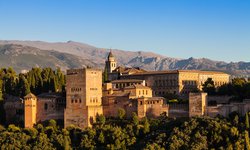 Südeuropa Reise durch Andalusien mit einem Besuch der sagenumworbenen Alhambra in Granda